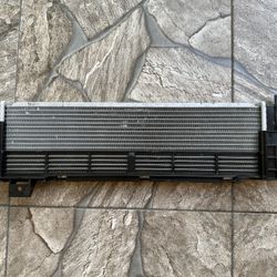 2022 Infiniti Q60 Radiator