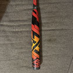 Fast pitch Louisville LXT 