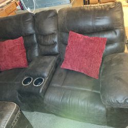 Reclining Couch And Love Seat 