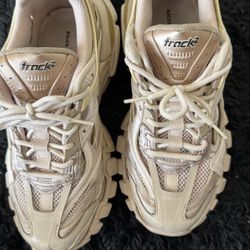 Balenciaga Track Runners 2