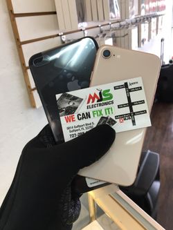 IPHONE 8 64GB UNLOCKED