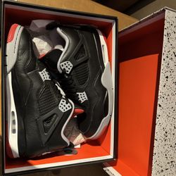 Air Jordan 4 Retro 