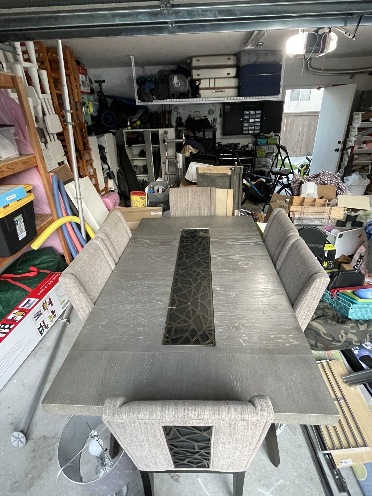 Dinning Table