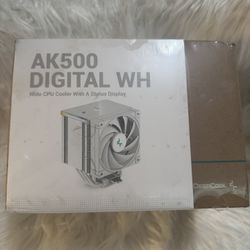 DEEPCOOL AK500 Digital WH Wide CPU Cooler with a status display