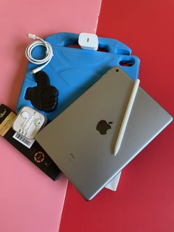 Apple IPad 6th Generation (9.7” Retina / Touch ID) 32GB with kids protective case, Pen & Accessories 