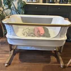 KoolerThings Koola Baby Rose Gold Bassinet + Mattress and sheets