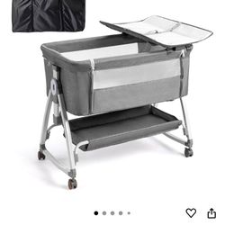 🍼 Baby Bassinet with Changing Table – 6 Height Adjustable | Like New! 