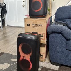 JBL Partybox Live 120 Portable Bluetooth Speaker ≠ Bass Boost, LED Lights, 160+ Watt, Wireless Microphone 