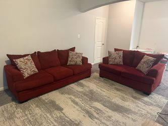 Red 2 piece sofa