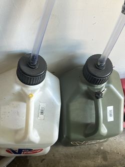 E85 VP Jugs