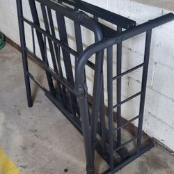 Twin Platform Bed 