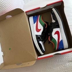 Jordan 1 Low (Multi-Color black Toe) 