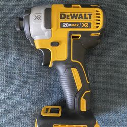 DEWALT XR BRUSHLESS IMPACT DRILL 3 SPEED  ( No Battery No Charger  )
