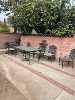 Free patio set