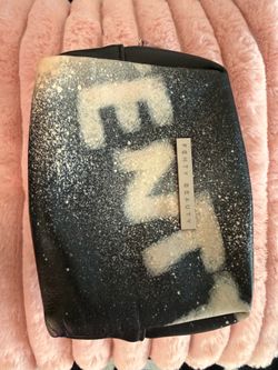 Makeup pouch