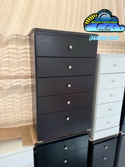 Brown five drawer dresser with rails new cajonera Comoda nueva