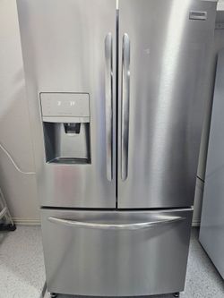 Frigidaire french door refrigrator