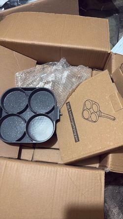 4-Cup Egg and Hamburger Frying Pan