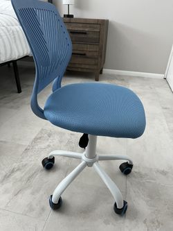 Adjustable Height Office Chair