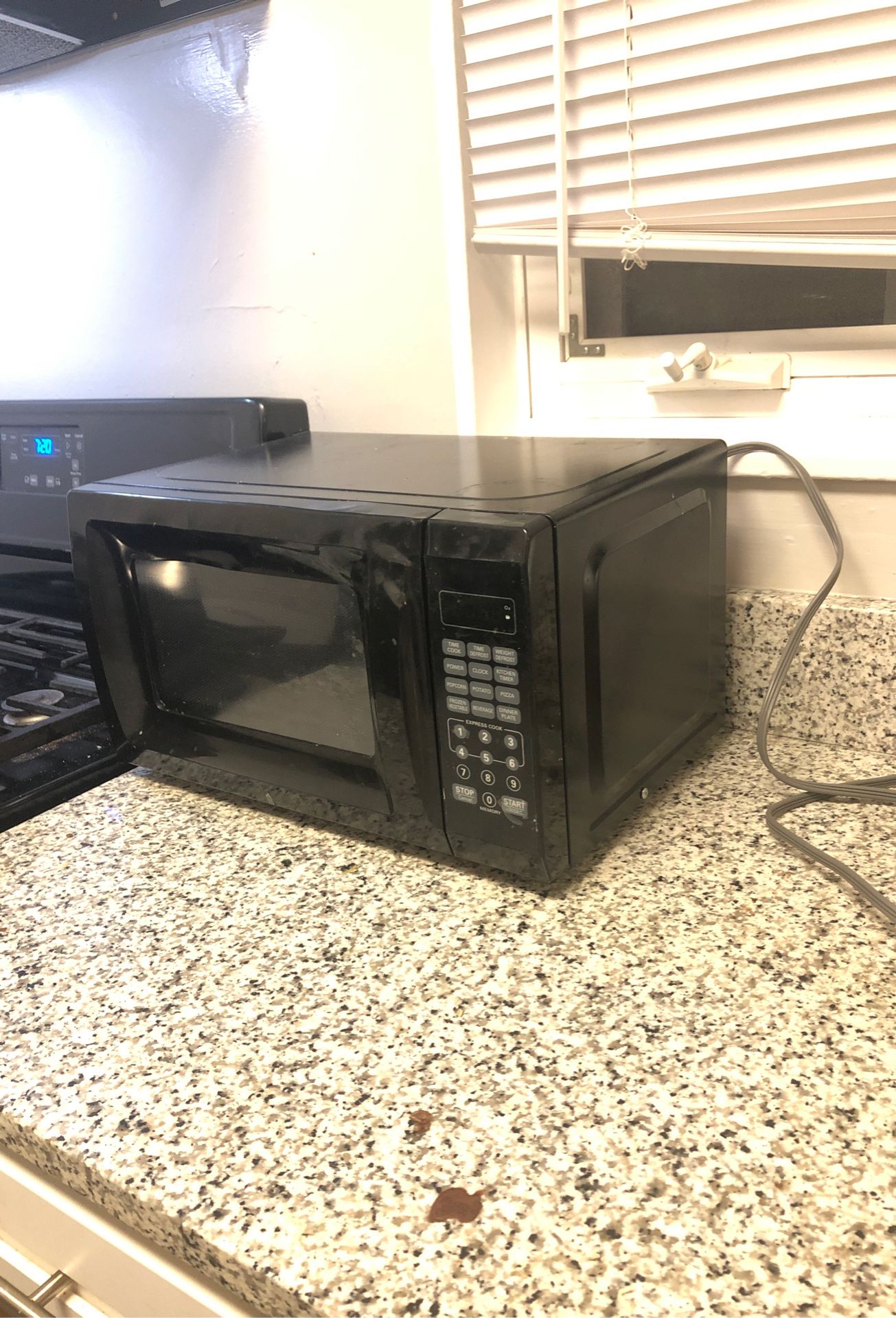 Microwave for 4$