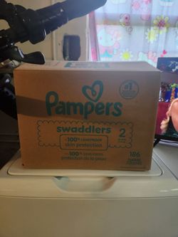 SWADDLERS PAMPERS  2