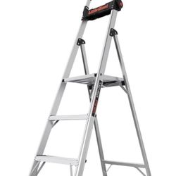 Little Giant Xtra-Lite Plus 5 ft. H Aluminum Step Ladder Type IAA 375 lb. Capacity