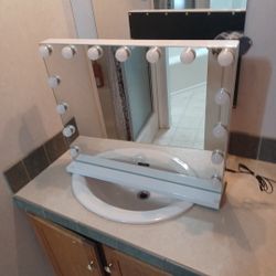 Touch Screen Adjustable Light Up Vanity