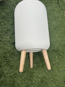 Sensor trash can
