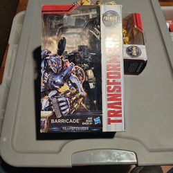 Transformers Premier Barricade