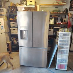 Frigidaire Refrigerator