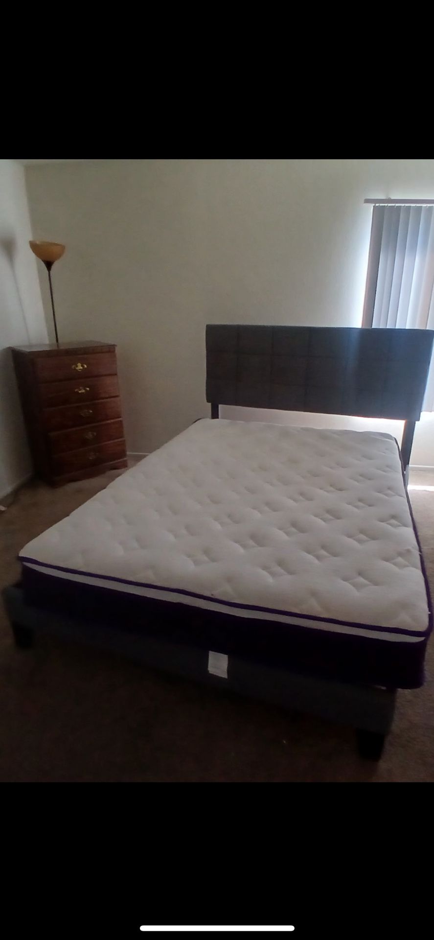 Queen Size Bed With Frame
