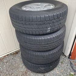 Toyota Sequoia Tires 2001