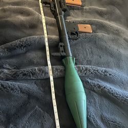 Replica RPG for display *non firing* *toy*