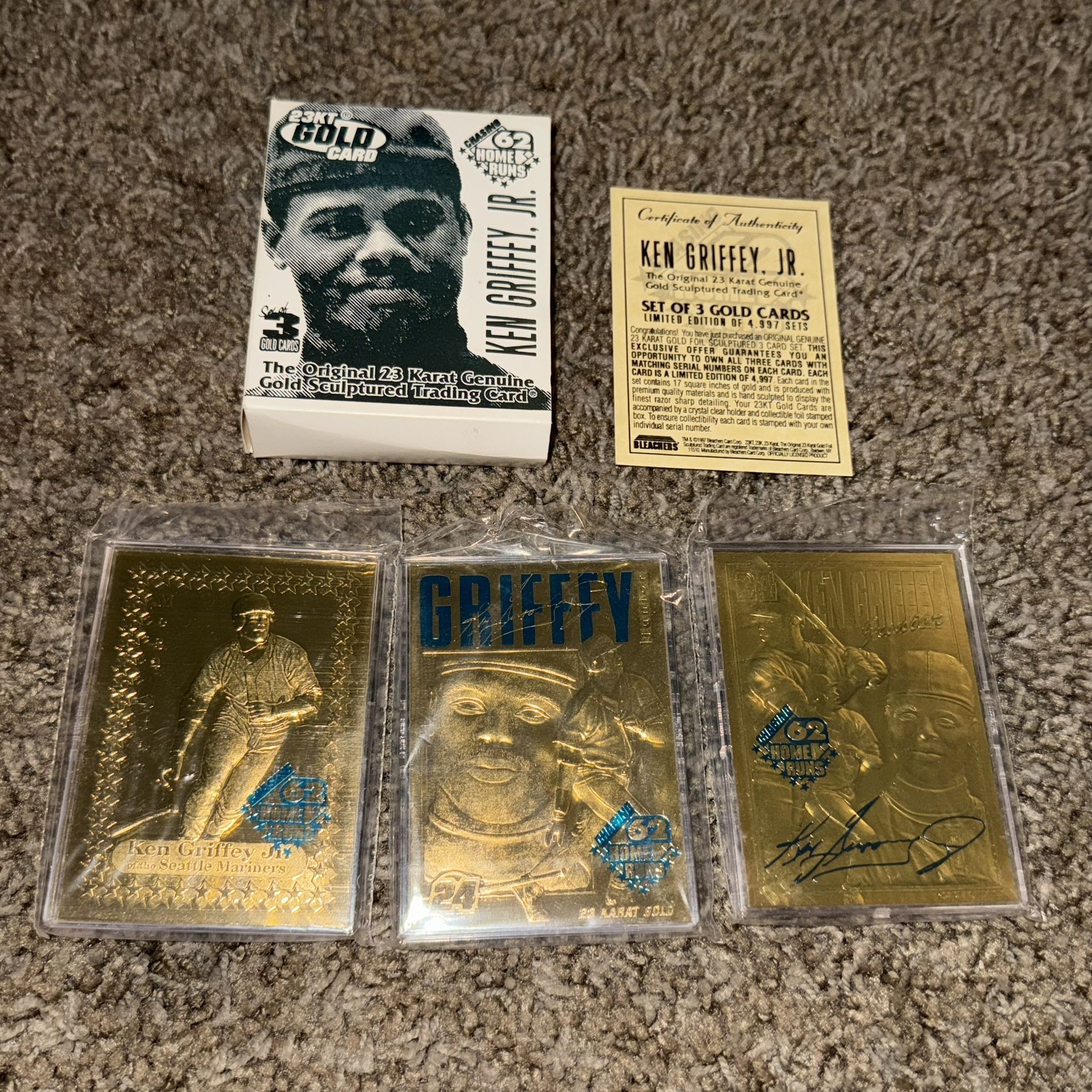 1997 Bleachers Ken Griffey Jr Chasing 62 Home Runs 23 kt Gold Set of 3 With Box