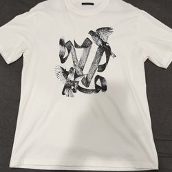 Louis Vuitton t shirt