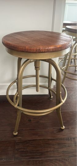 Set of 4 Pottery Barn Adjustable Industrial Bar Stool Wood and Metal
