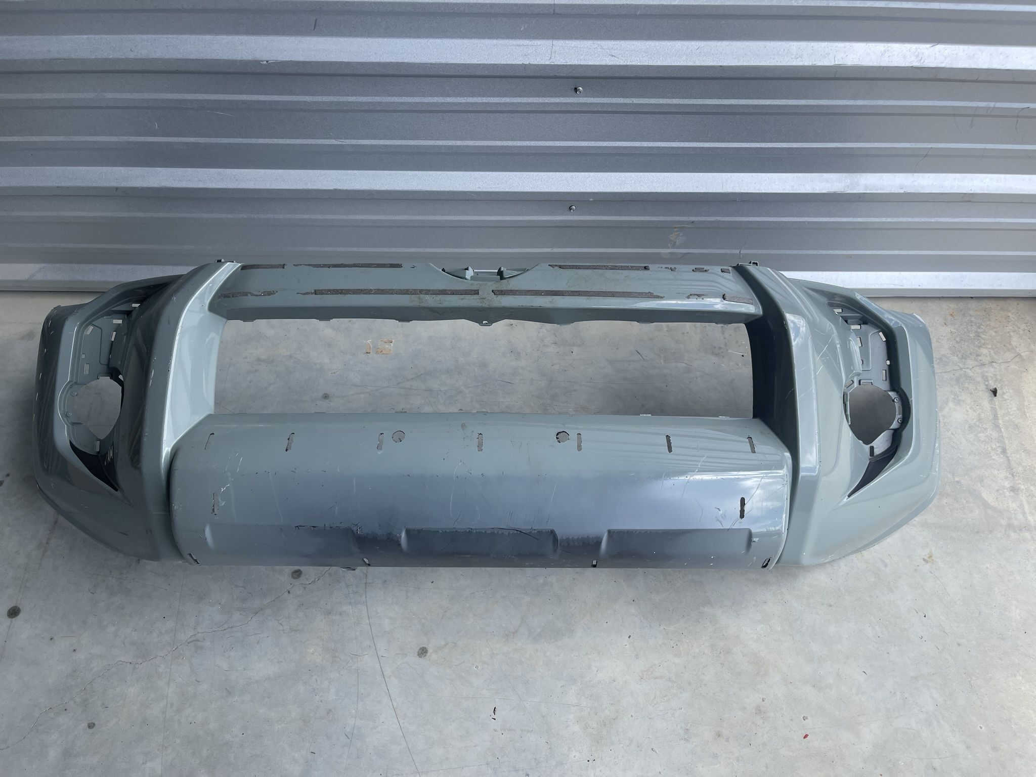 2014-2022 Toyota 4Runner OEM Front Bumper Cover Assembly White 52119-35210