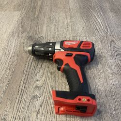 New Milwaukee Drill M18 (Tool Only Solo Herramienta)