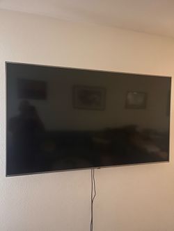 65” Smart TV w/ Wall Mount and Organizer