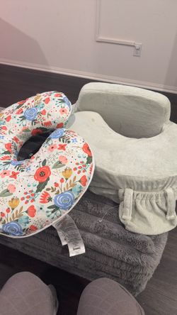 Twin Breastfeeding Pillow And Single Poppy