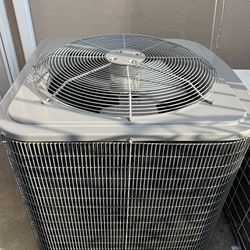 4 Ton R22 Tempstar AC Outdoor Condenser Unit -(Fully Charged) Very clean ! 