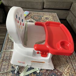 Baby food chair Excellent condition pick up Raseda and vanowen