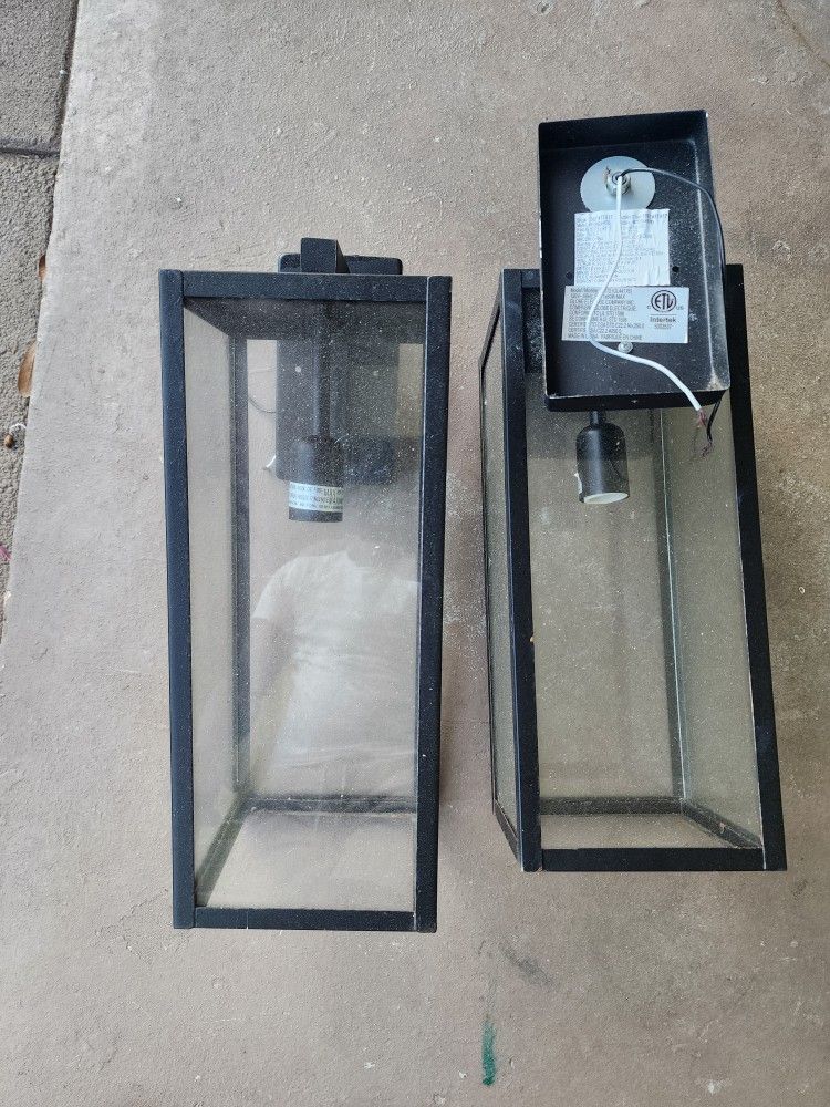 Front Entrance Lights Fixture