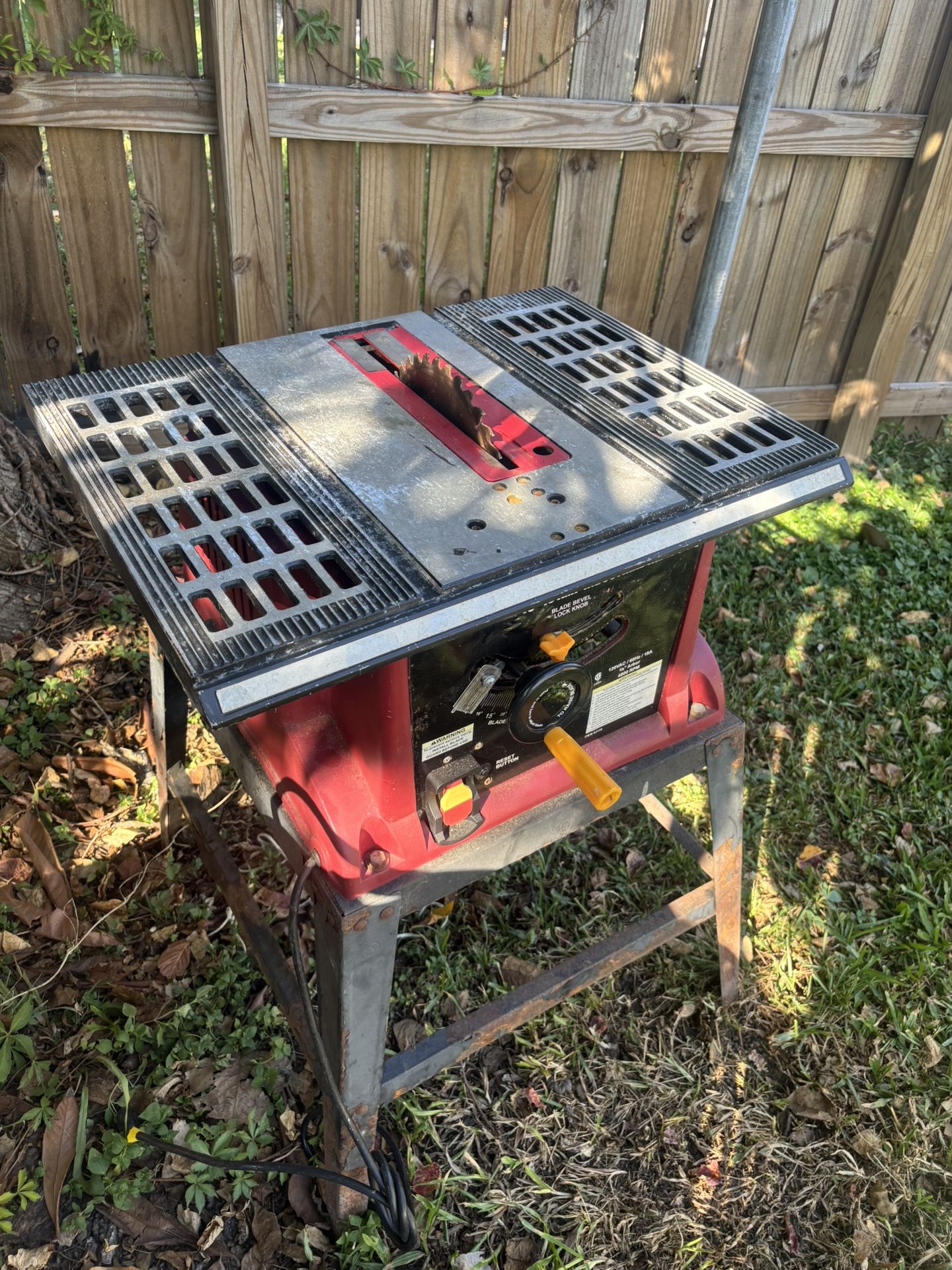 Stand Up Table Saw