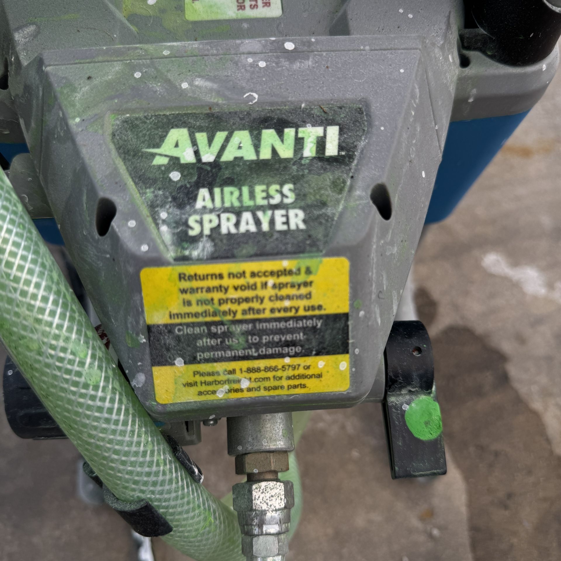 Avanti Paint Primer And Stain Airless Sprayer 120 vac 60a 8a / 3000 psi