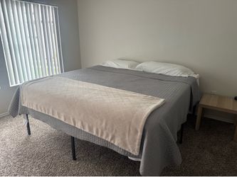 King size bed ! Mattress and bed frame