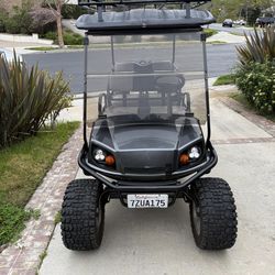 2017 EZ-GO Golf Cart 6 seater