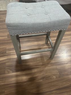 2 Benches
