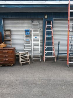 16 Ft Extending Ladder