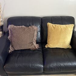 Bernie and Phyls Sofa